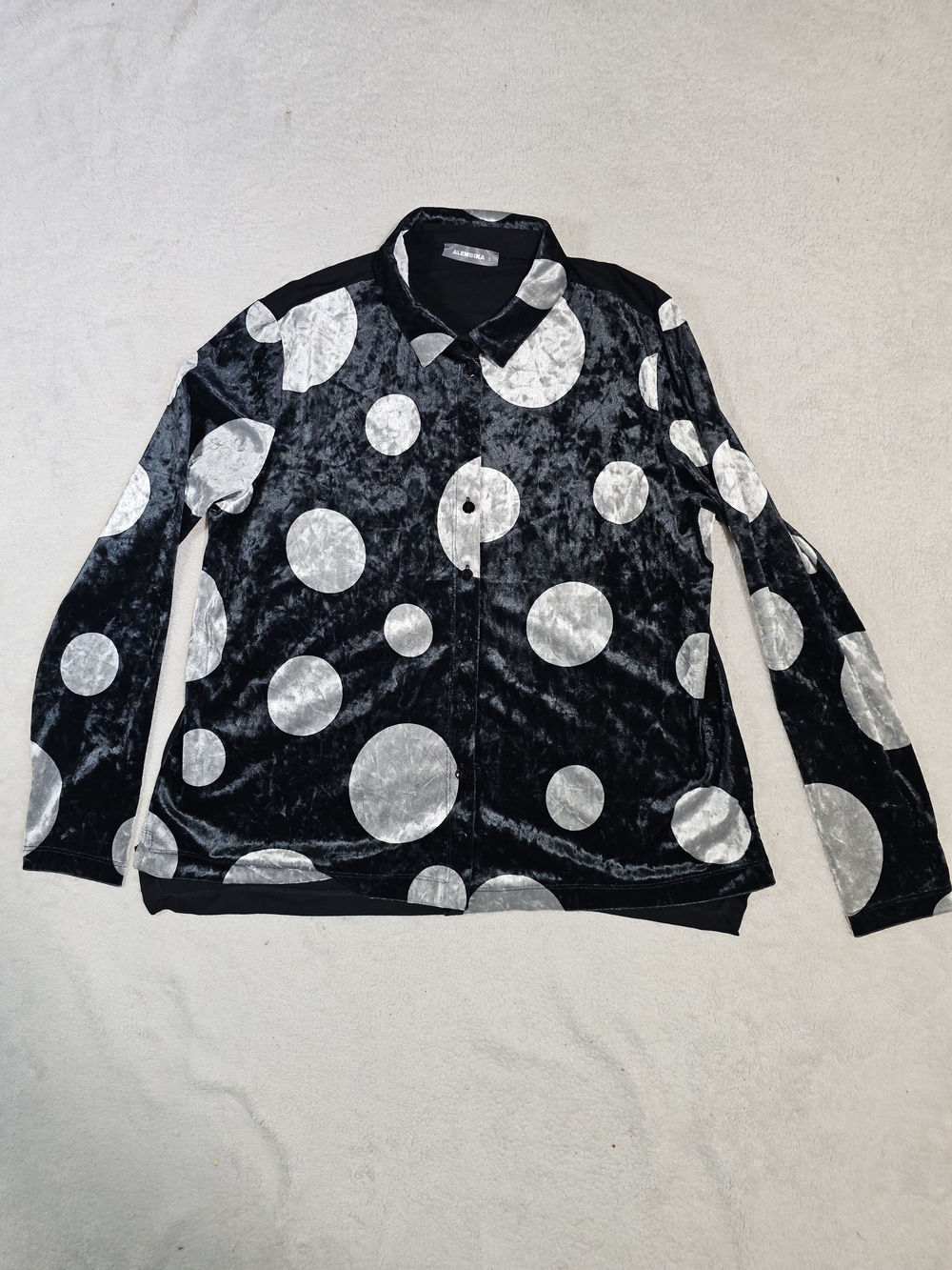 Alembika Long Sleeve Top 1 Black Silver Velvet Polka Dot High Neck Blouse.
